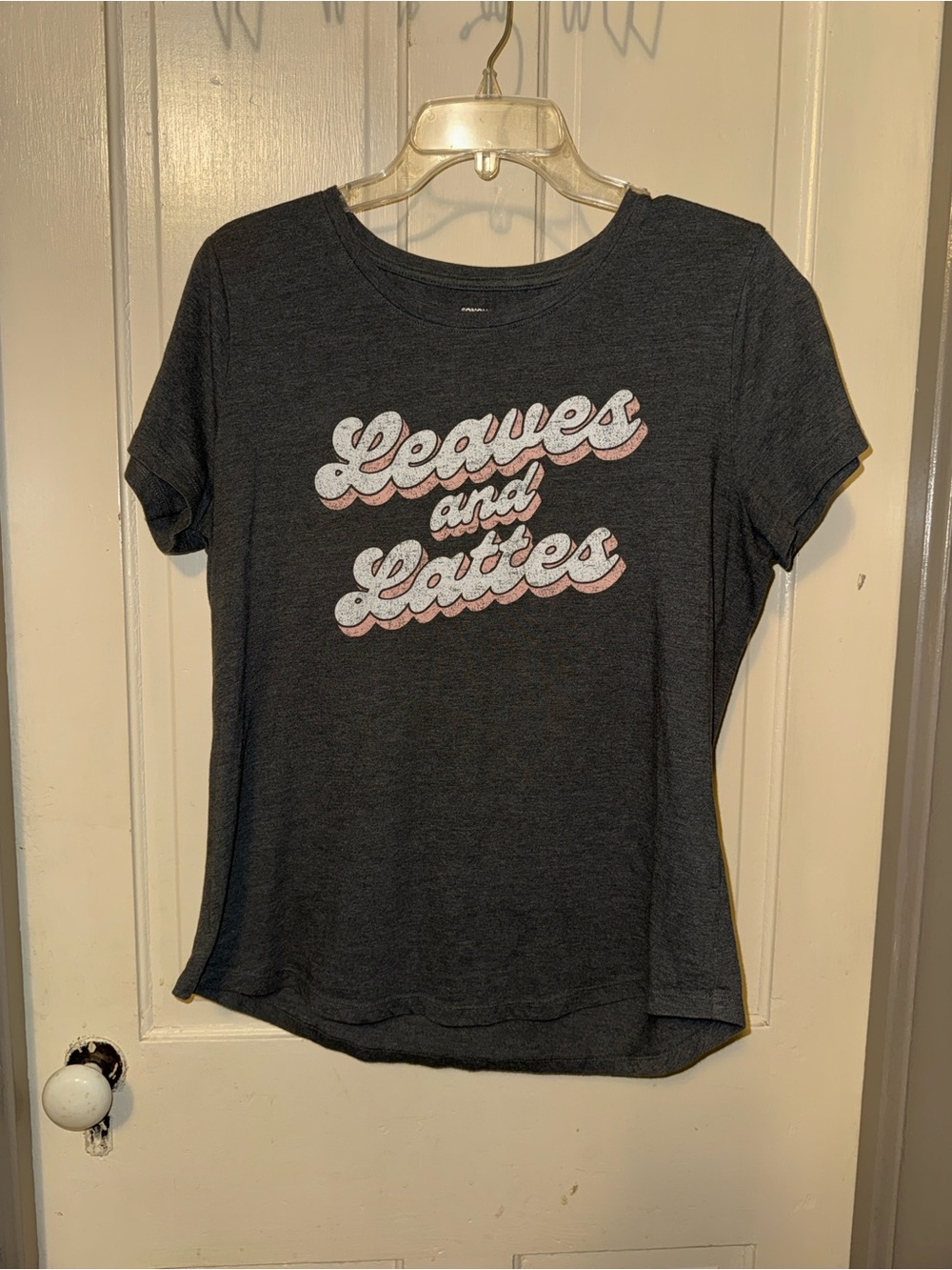 Sonoma Dark Gray 'Leaves and Lattes' Graphic Tee Large